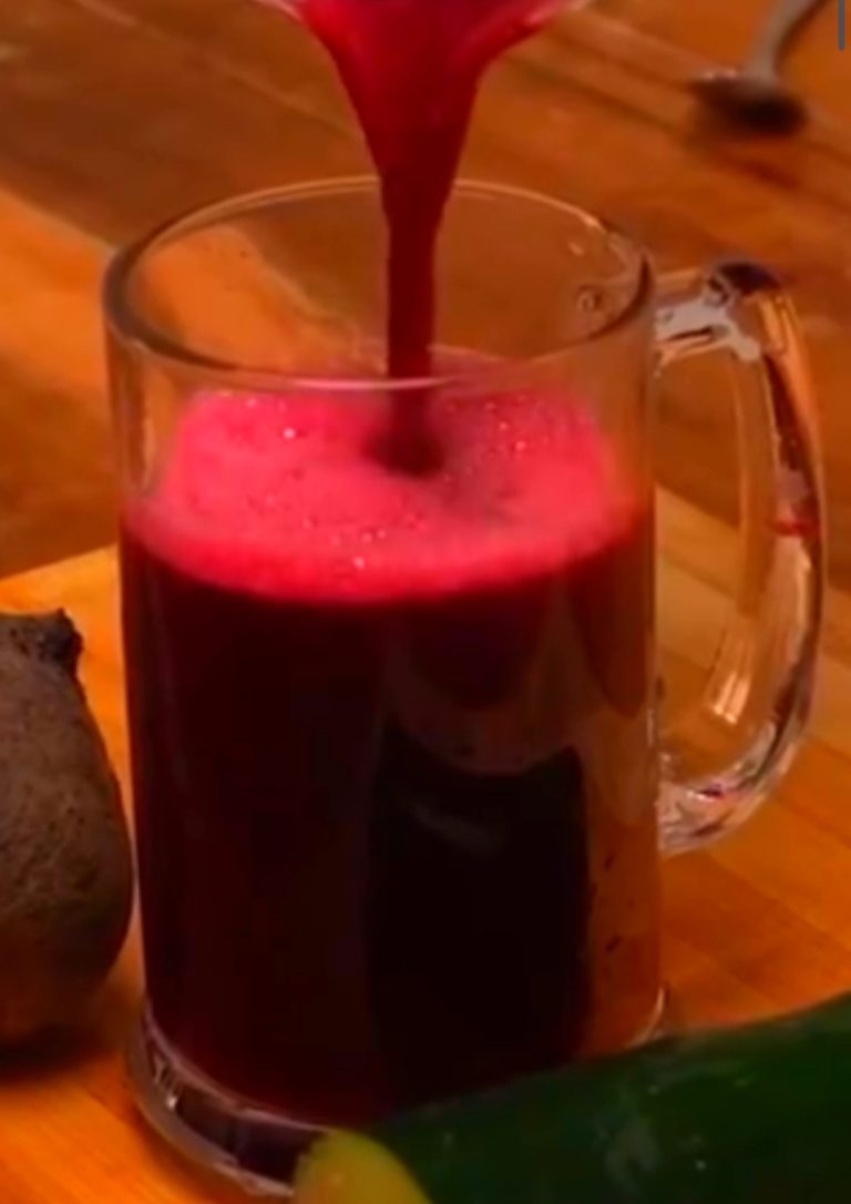 Batido Natural de Remolacha, Limón y Aloe Vera: Un Apoyo Nutritivo para el Bienestar Diario